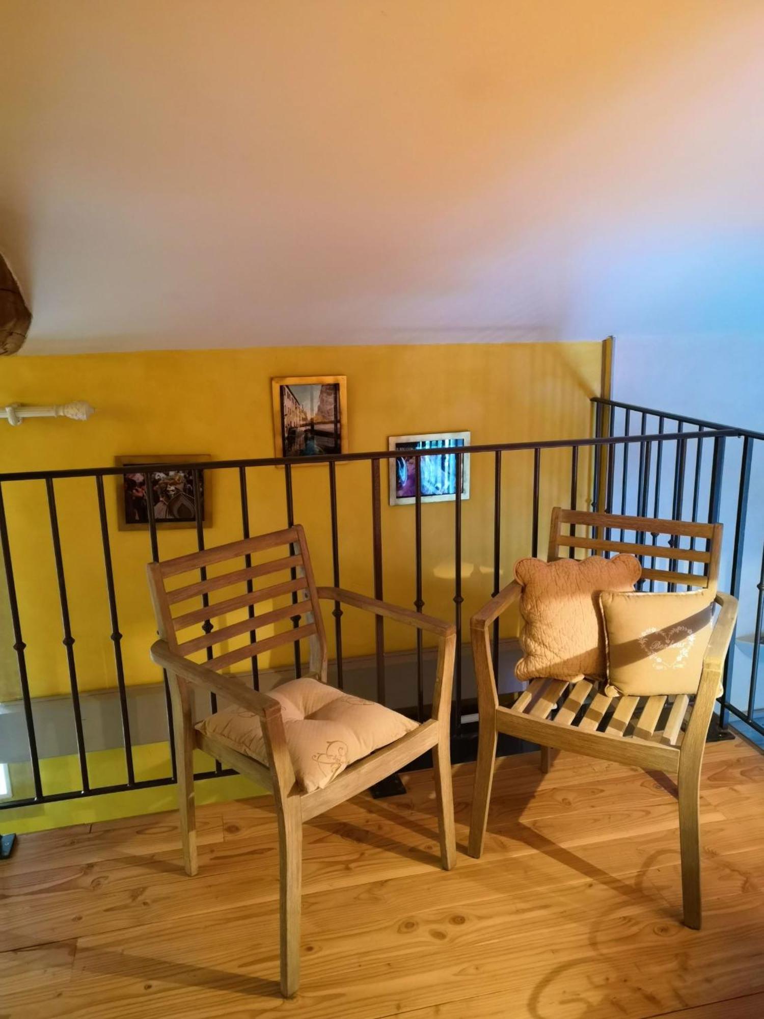 Gite Du Hameau D'Amignie Vernay Exterior foto